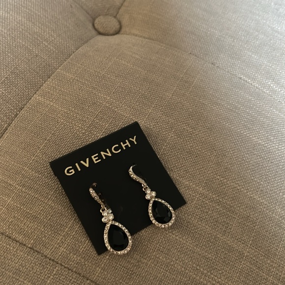 NEW Givenchy Vintage Gold Toned Drop Earrings - Picture 2 of 7